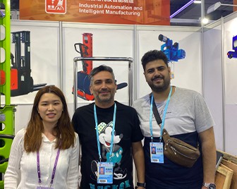 Marine Travelift uvodi električne serije dizala čamca